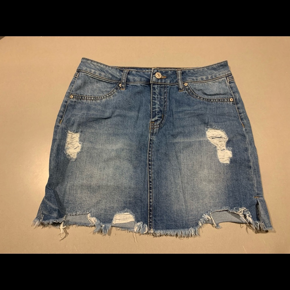 Rewash jean skirt size 7